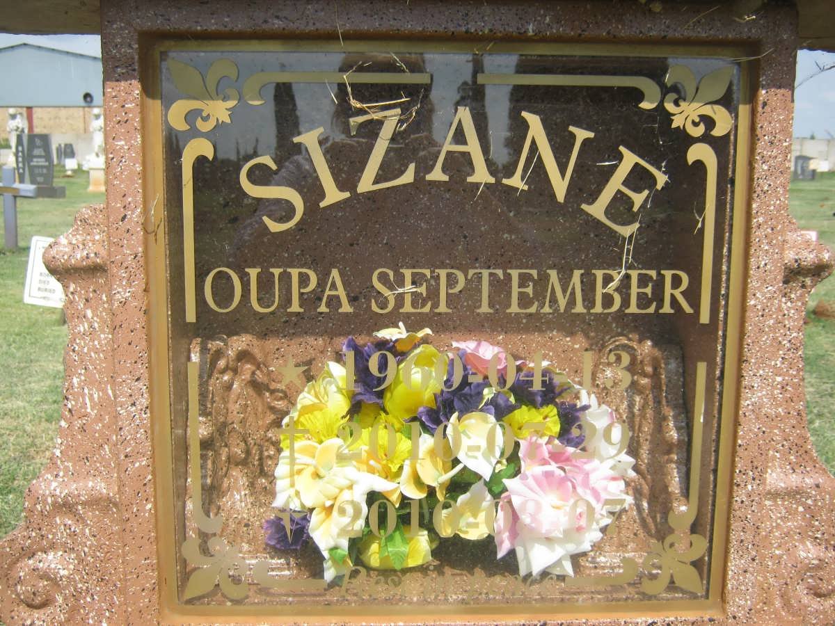SIZANE September 1960-2010