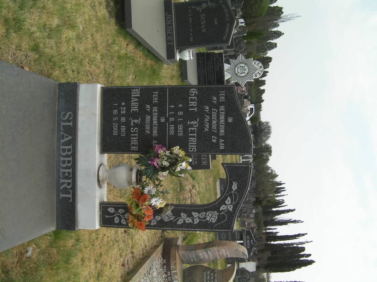 SLABBERT Gert Petrus 1909-1991 &amp; Marie Esther 1913-2008