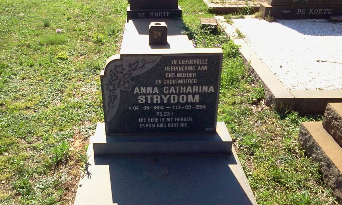 STRYDOM Anna Catharina 1904-1994