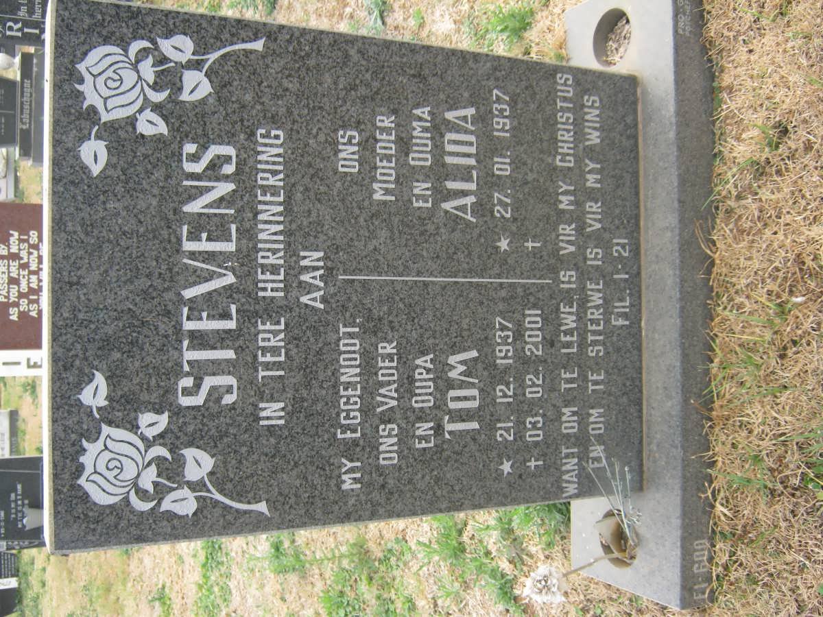 STEVENS Tom 1937-2001 &amp; Alida 1937-
