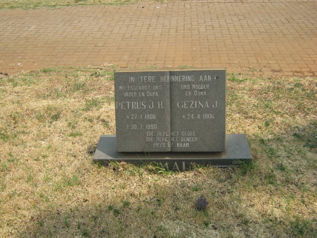 SMAL Petrus J.H. 1906-1990 &amp; Gezina J. 1906-