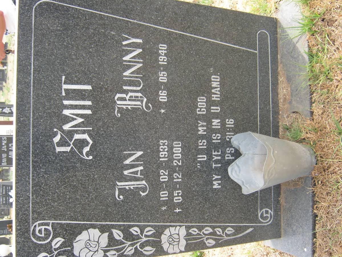 SMIT Jan 1933-2000 &amp; Bunny 1940-