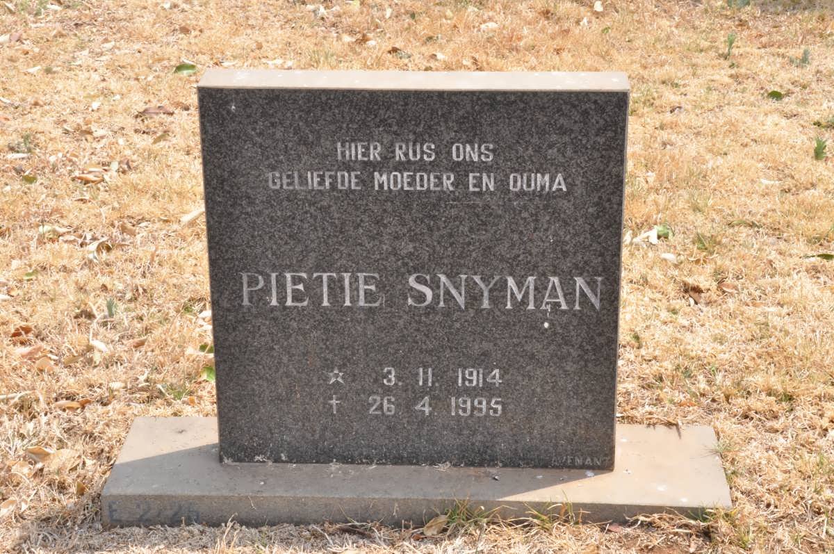 SNYMAN Pietie 1914-1995
