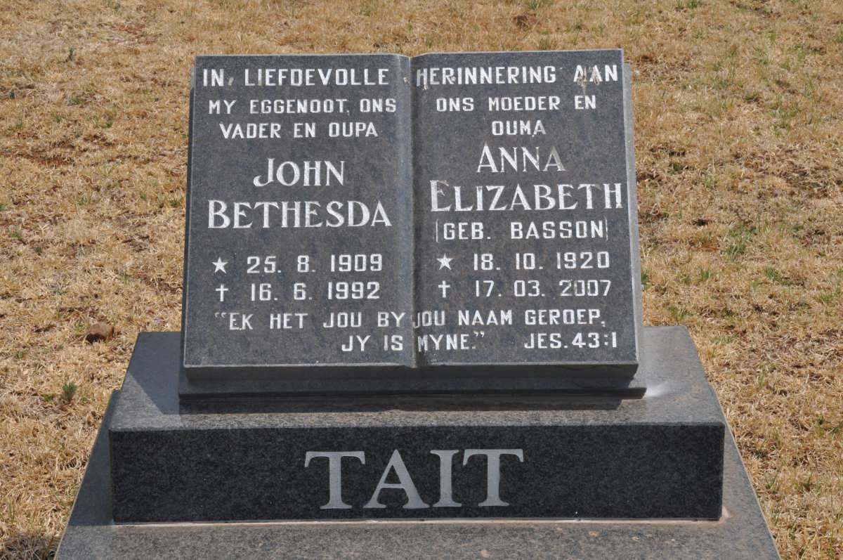 TAIT John Bethesda 1909-1992 &amp; Anna Elizabeth BASSON 1920-2007
