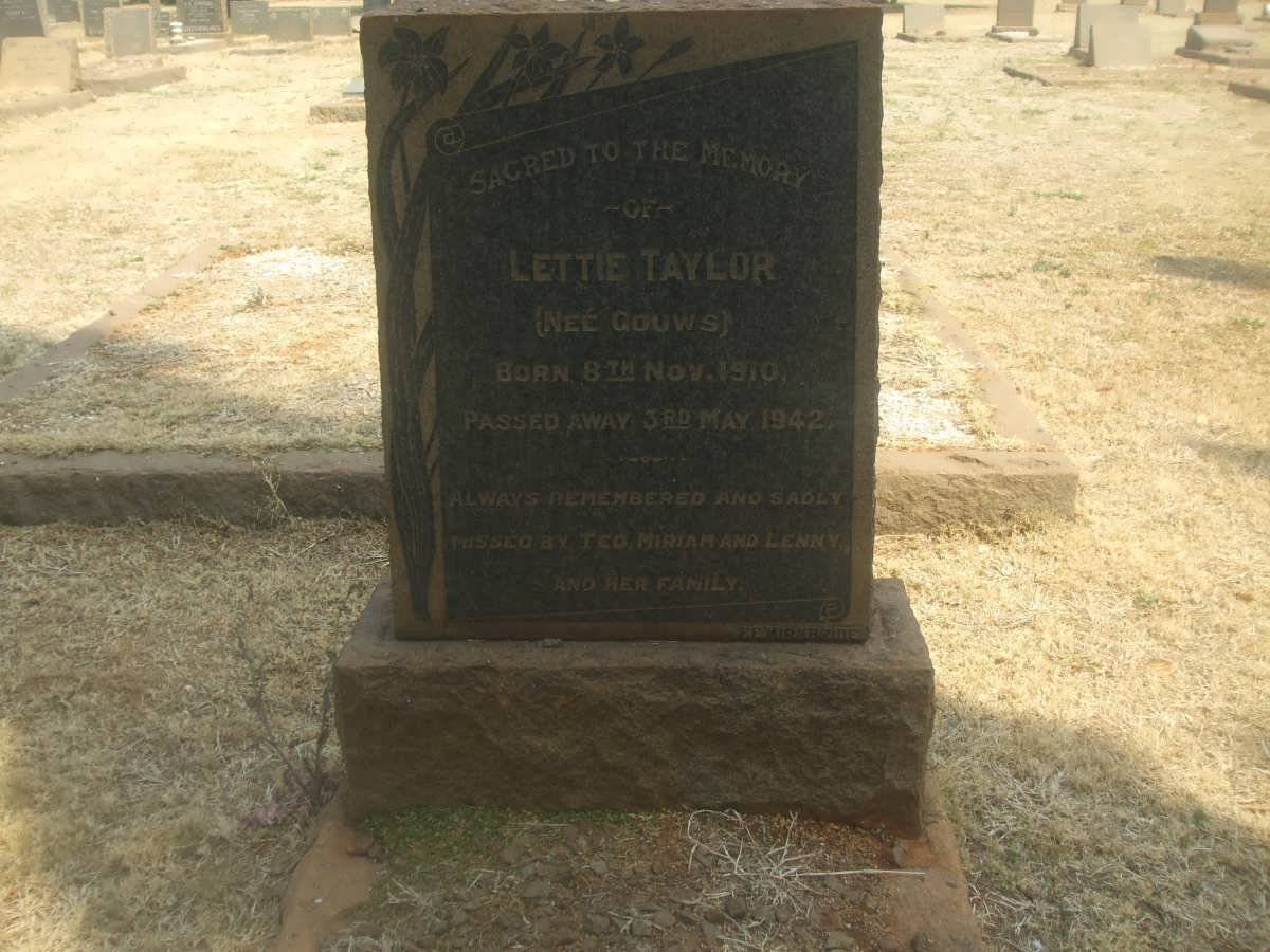 TAYLOR Lettie nee GOUWS 1910-1942