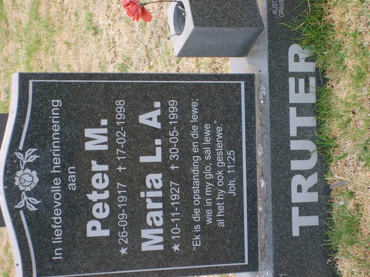 TRUTER Peter M. 1917-1998 &amp; Maria L.A. 1927-1999