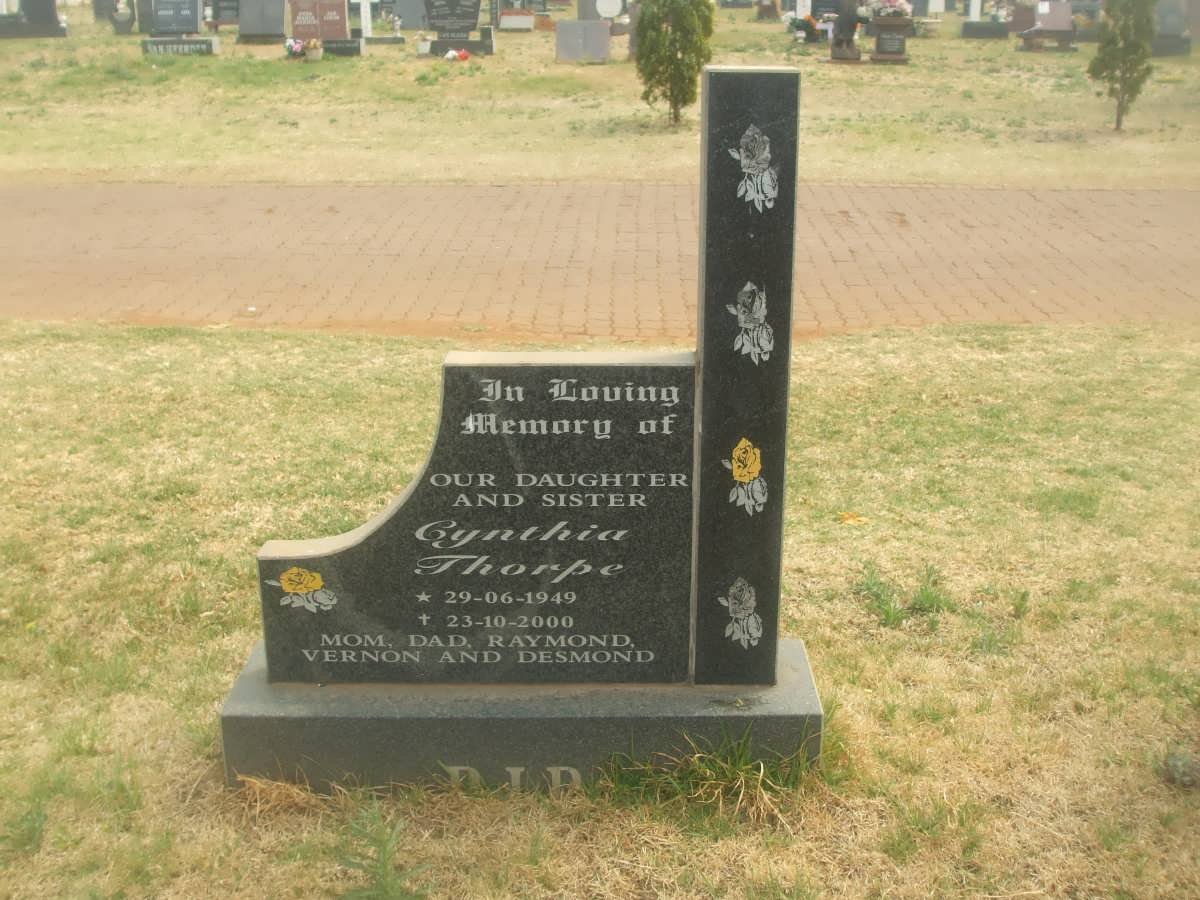 THORPE Cynthia 1946-2000