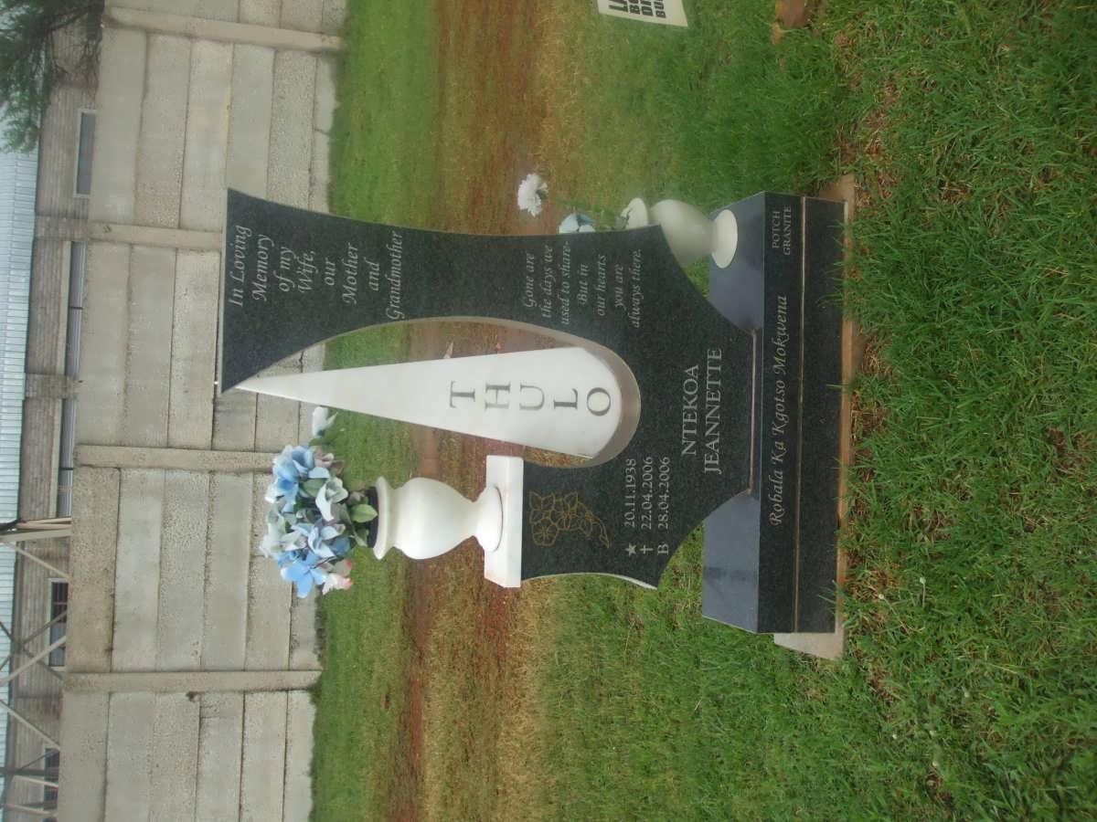 THULO Ntekoa Jeannette 1938-2006