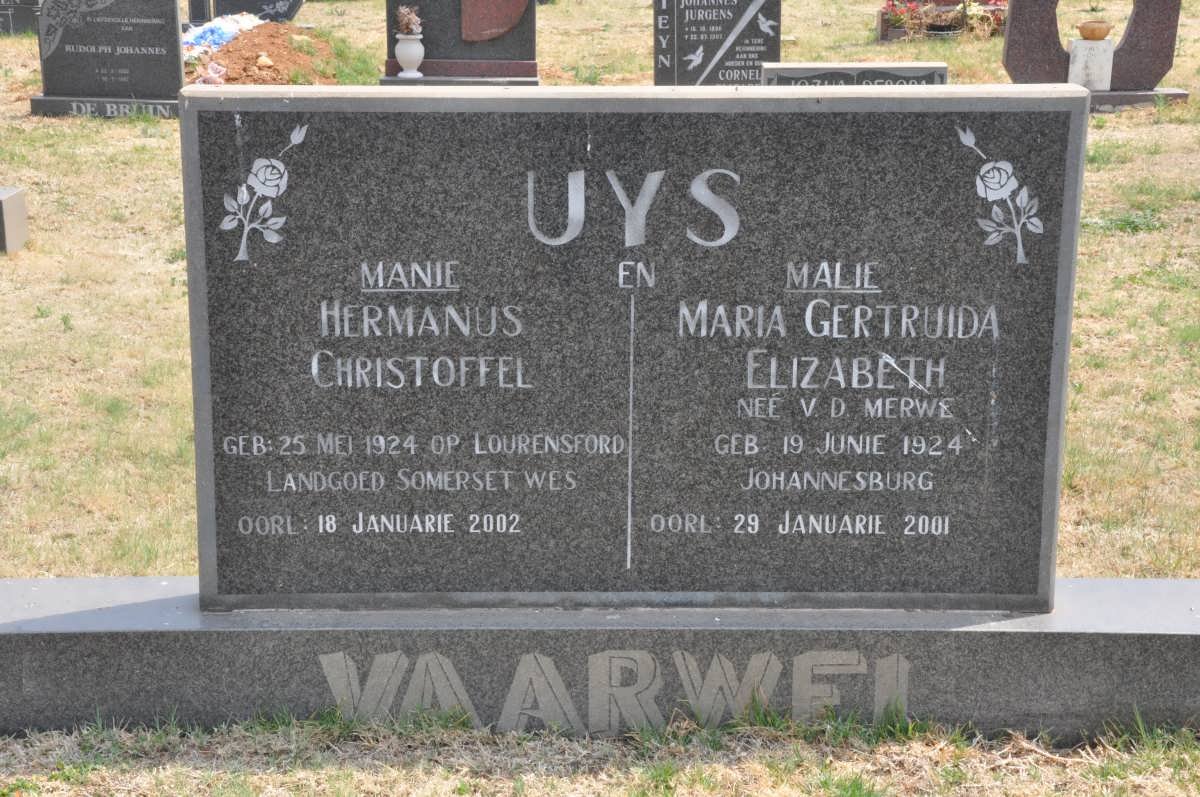 UYS Hermanus Christoffel 1924-2002 &amp; Maria Gertruida Elizabeth VAN DER MERWE 1924-2001