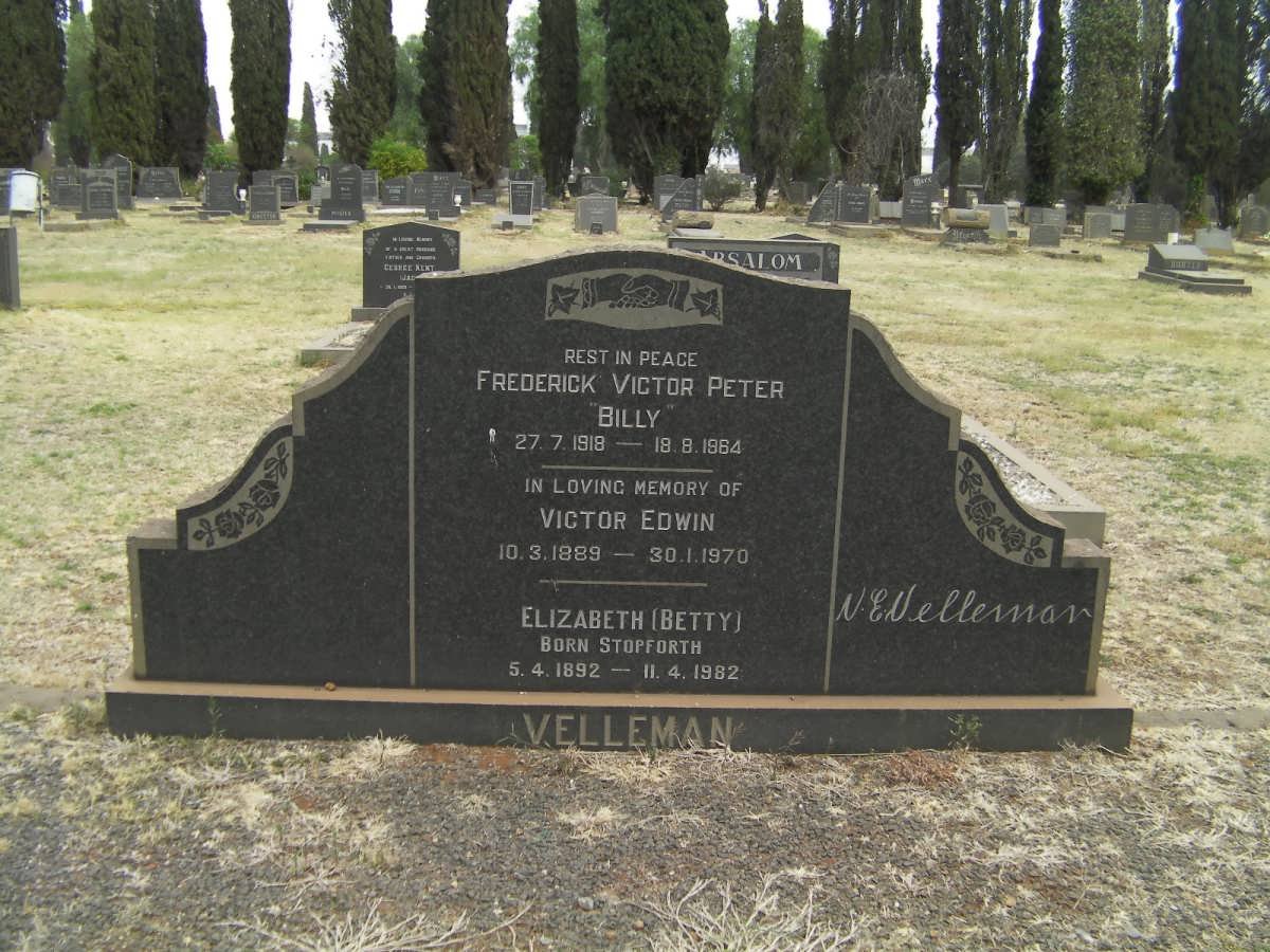 VELLEMAN Victor Edwin 1889-1970 &amp; Elizabeth STOPFORTH 1892-1982 :: VELLEMAN Frederick Victor Peter 1918-1964