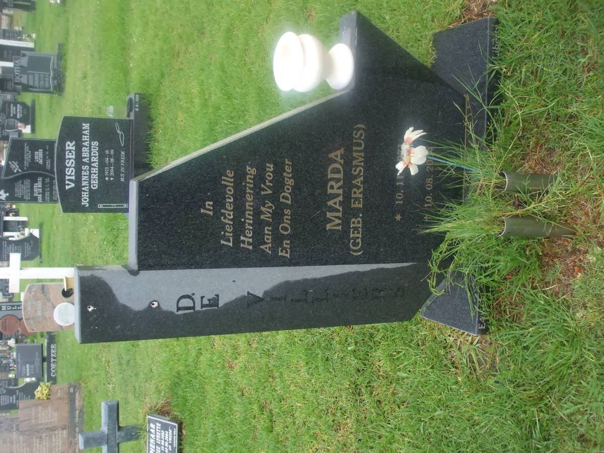 VILLIERS Marda, de nee ERASMUS 1971-2004