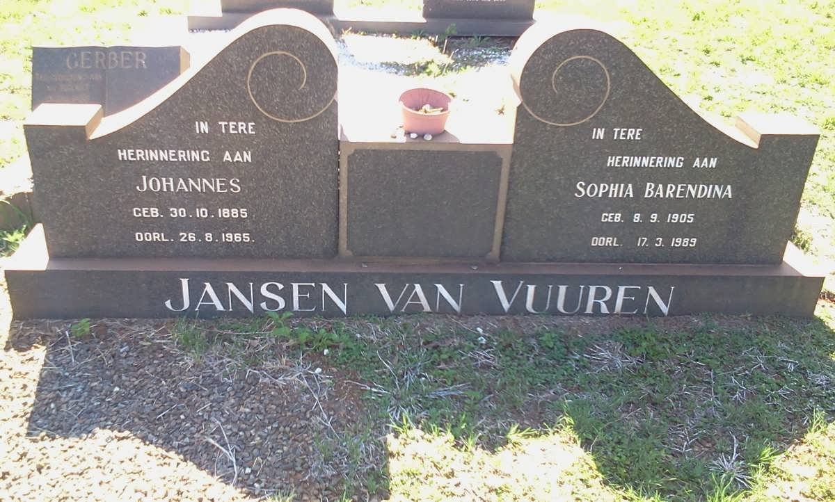 VUUREN Johannes, Jansen van 1885-1965 &amp; Sophia Barendina 1905-1989