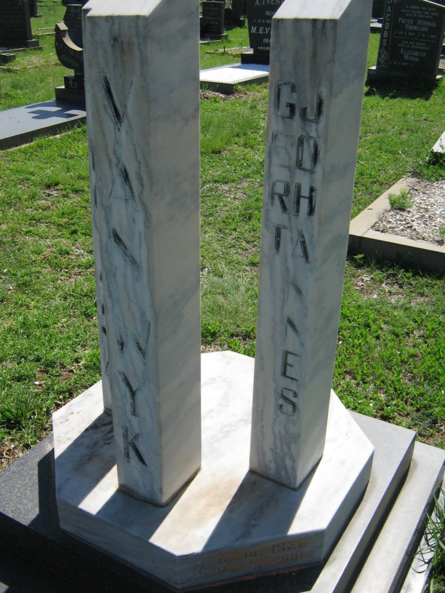 WYK Gert Johannes, van 1922-2001 &amp; Magdalena Christina BRUMMER 1922-1988