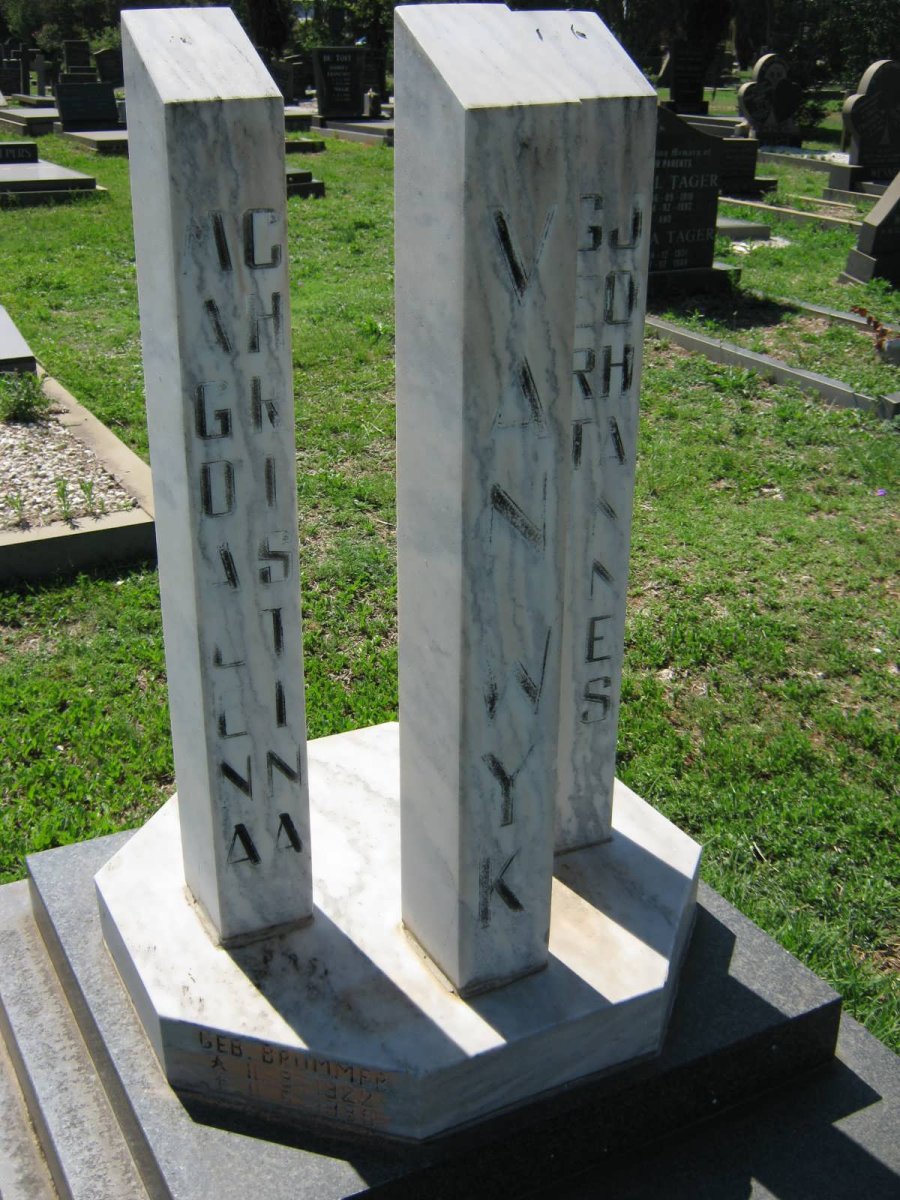 WYK Gert Johannes, van 1922-2001 &amp; Magdalena Christina BRUMMER 1922-1988