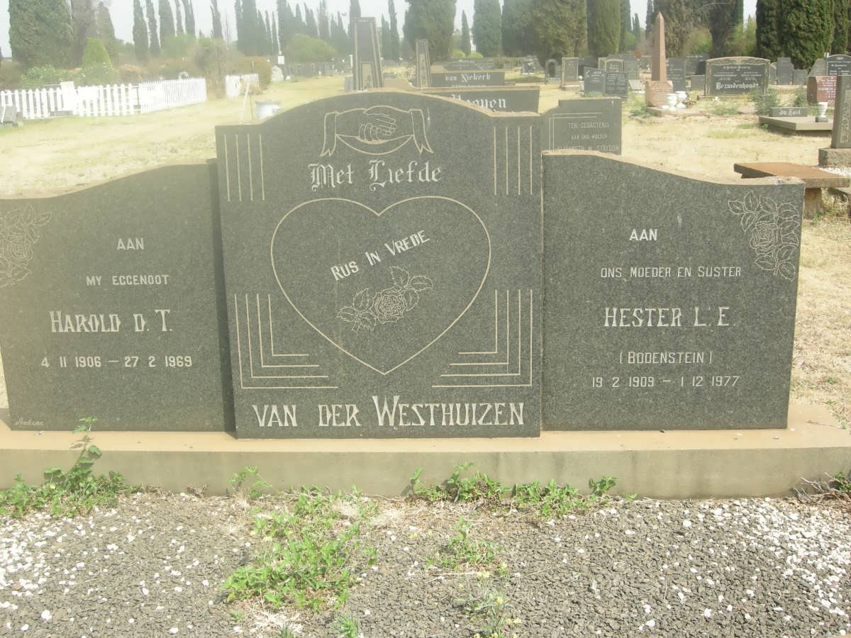 WESTHUIZEN Harold D.T., van der 1906-1969 &amp; Hester L.E. BODENSTEIN 1909-1977
