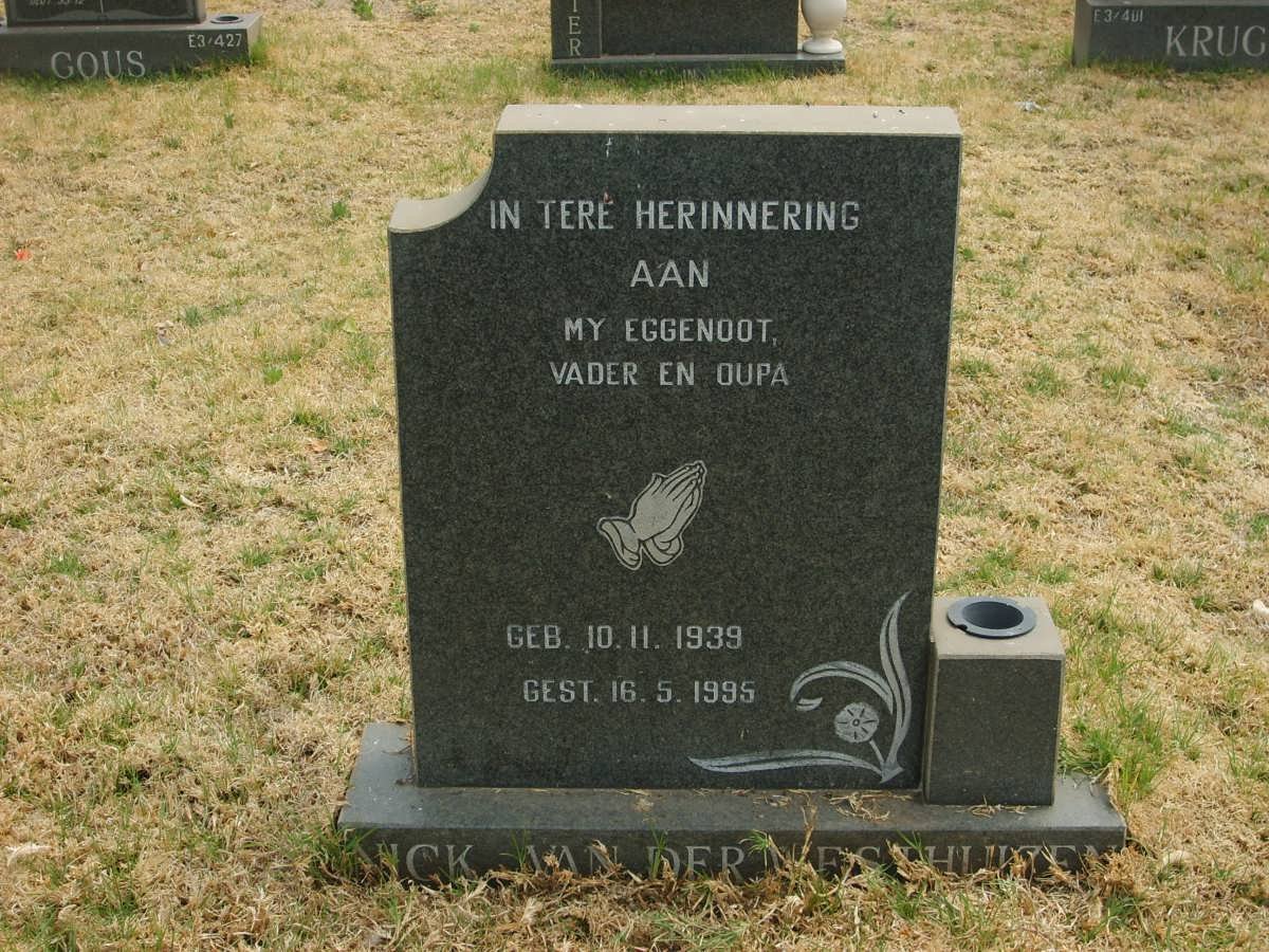 WESTHUIZEN N.C.K., van der 1939-1995