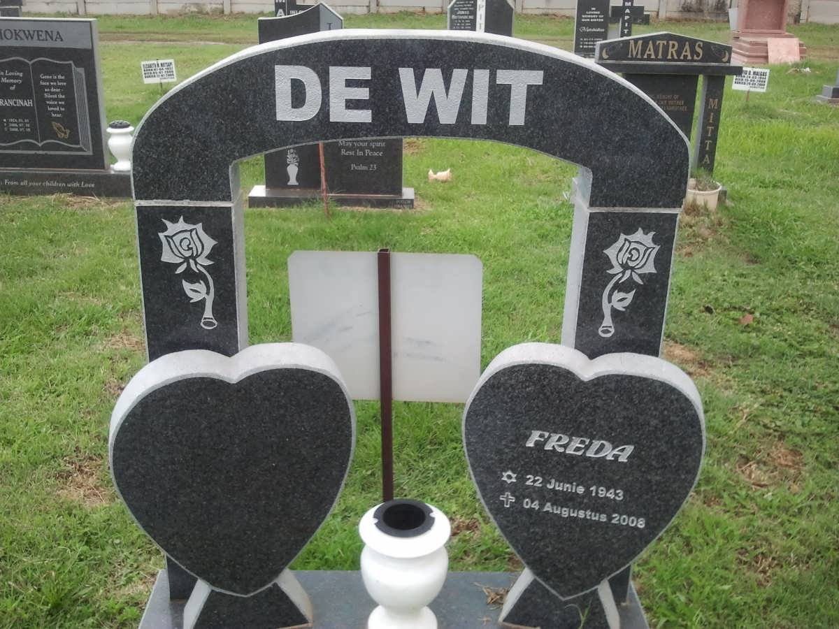 WIT Freda, de 1943-2008