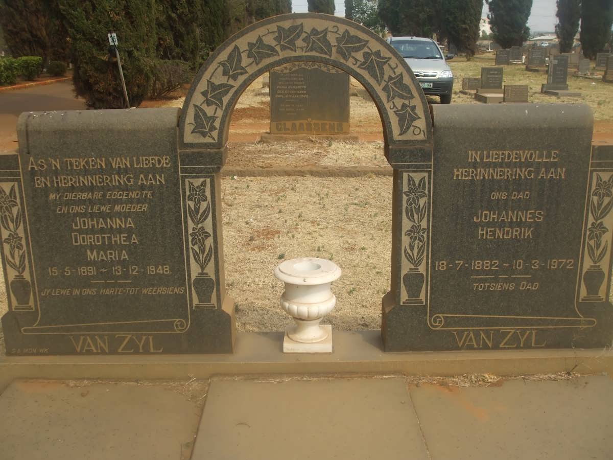 ZYL Johannes Hendrik, van 1882-1972 &amp; Johanna Dorothea Maria 1891-1948