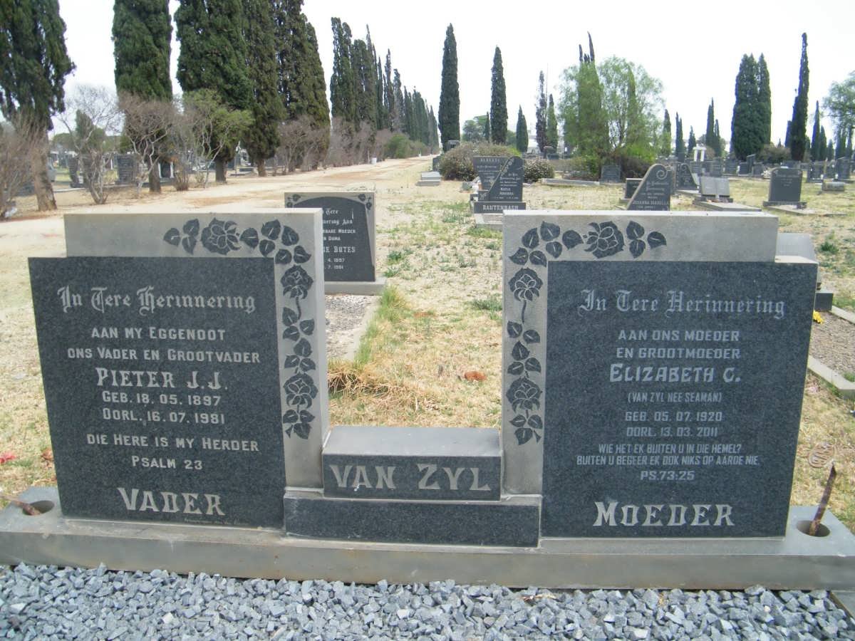 ZYL Pieter J.J., van 1897-1981 &amp; Elizabeth C. nee SEAMAN 1920-2011