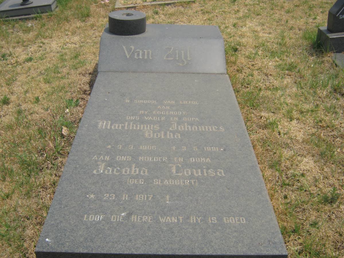 ZYL Marthinus Johannes Botha, van 1906-1991 &amp; Jacoba Louisa SLABBERT 1917-
