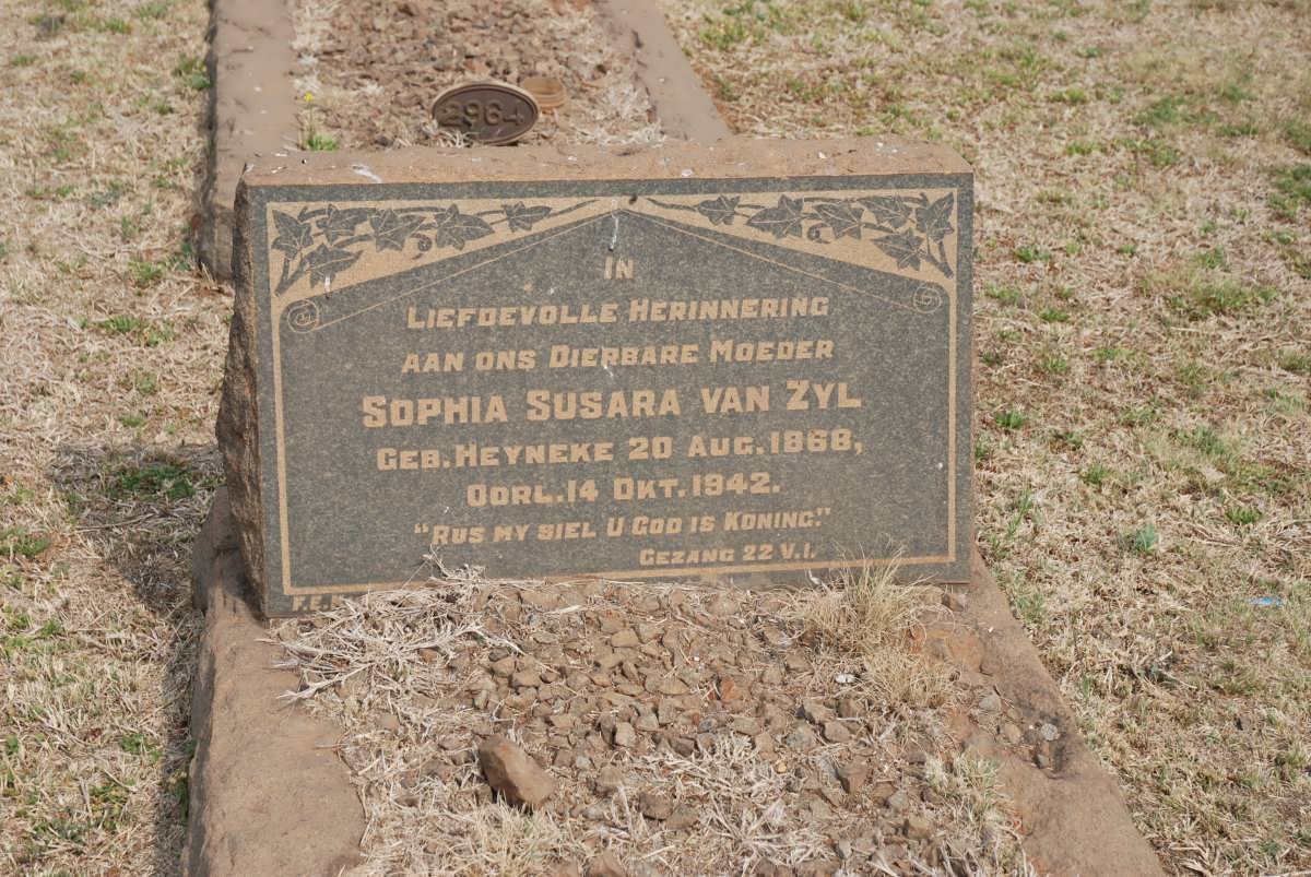 ZYL Sophia Susara, van nee HEYNEKE 1868-1942