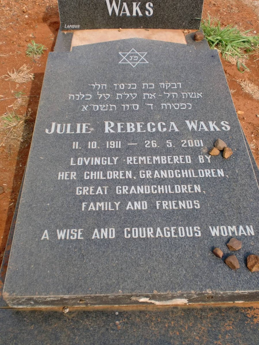 WAKS Julie Rebecca 1911-2001