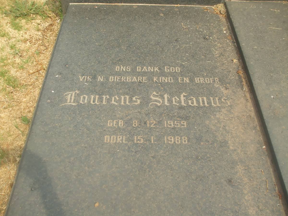 ? Lourens Stefanus 1959-1988