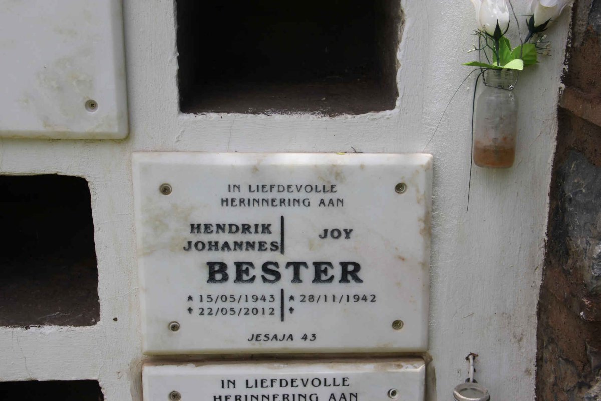 BESTER Hendrik Johannes 1943-2012 &amp; Joy 1942-