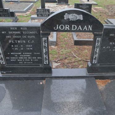 JORDAAN Petrus C.J. 1907-1974 & Maria M.E. HENN 1908-1988