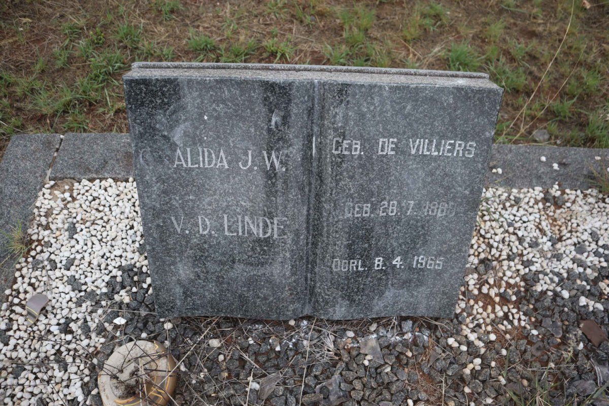 LINDE Alida J.W., v.d. nee DE VILLIERS 1885-1965