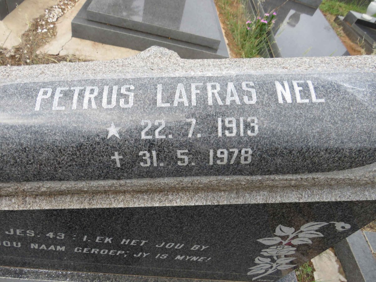 NEL Petrus Lafras 1913-1978