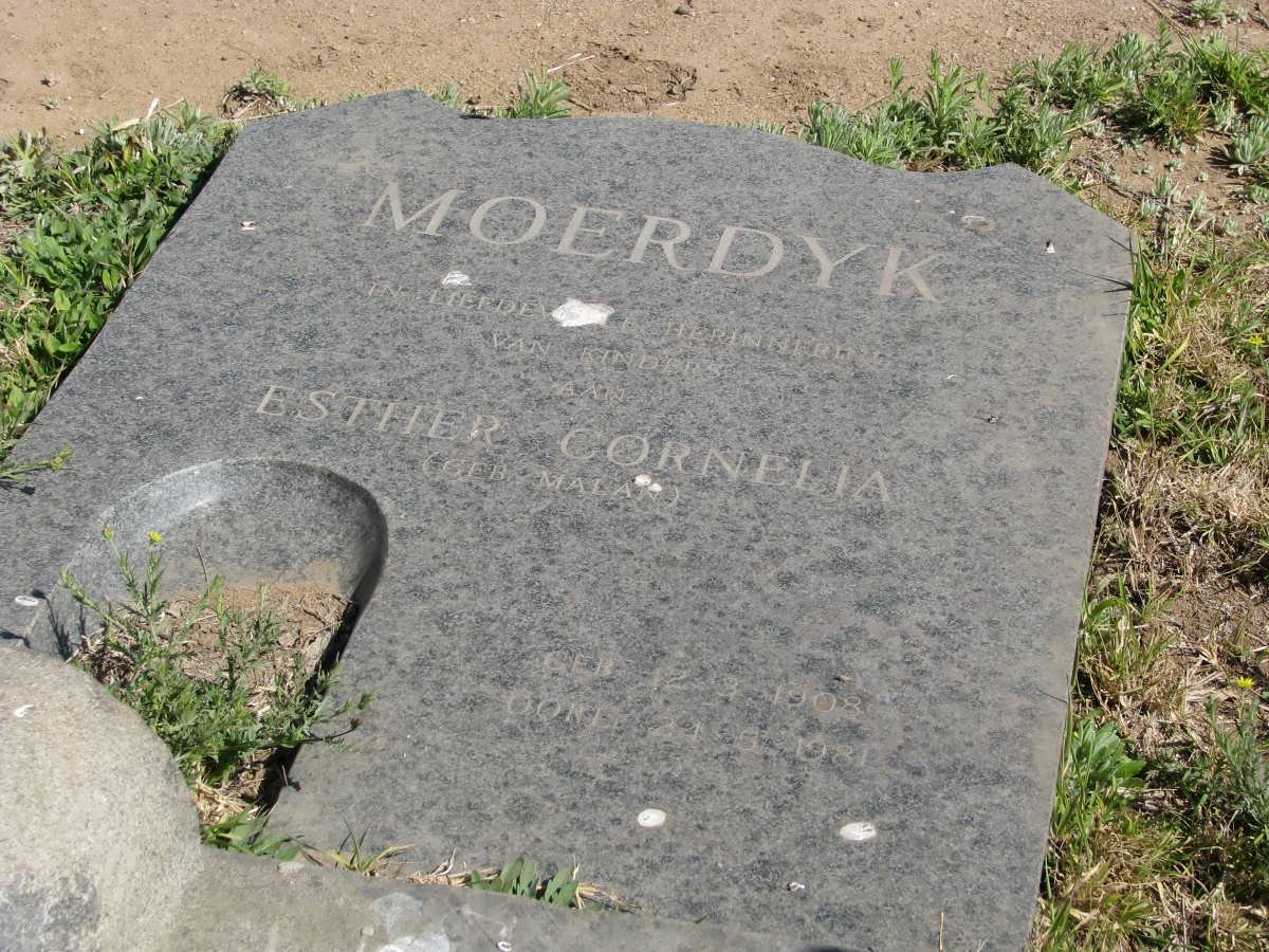 MOERDYK Esther Cornelia nee MALAN 1908-1981