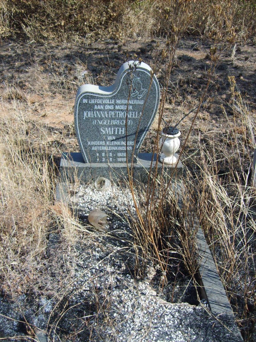 SMITH Johanna Petronella nee ENGELBRECHT 1926-1999
