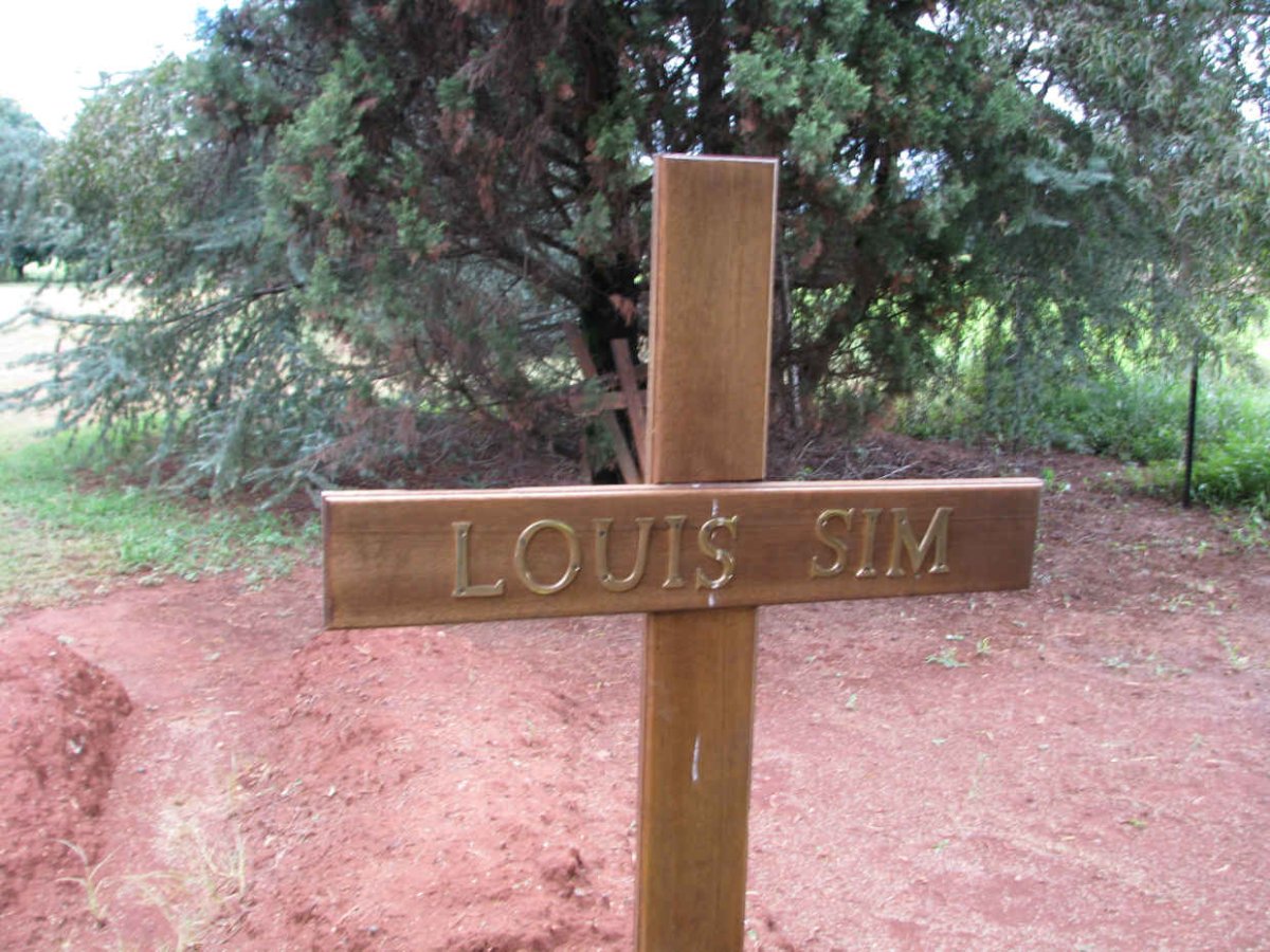 SIM Louis