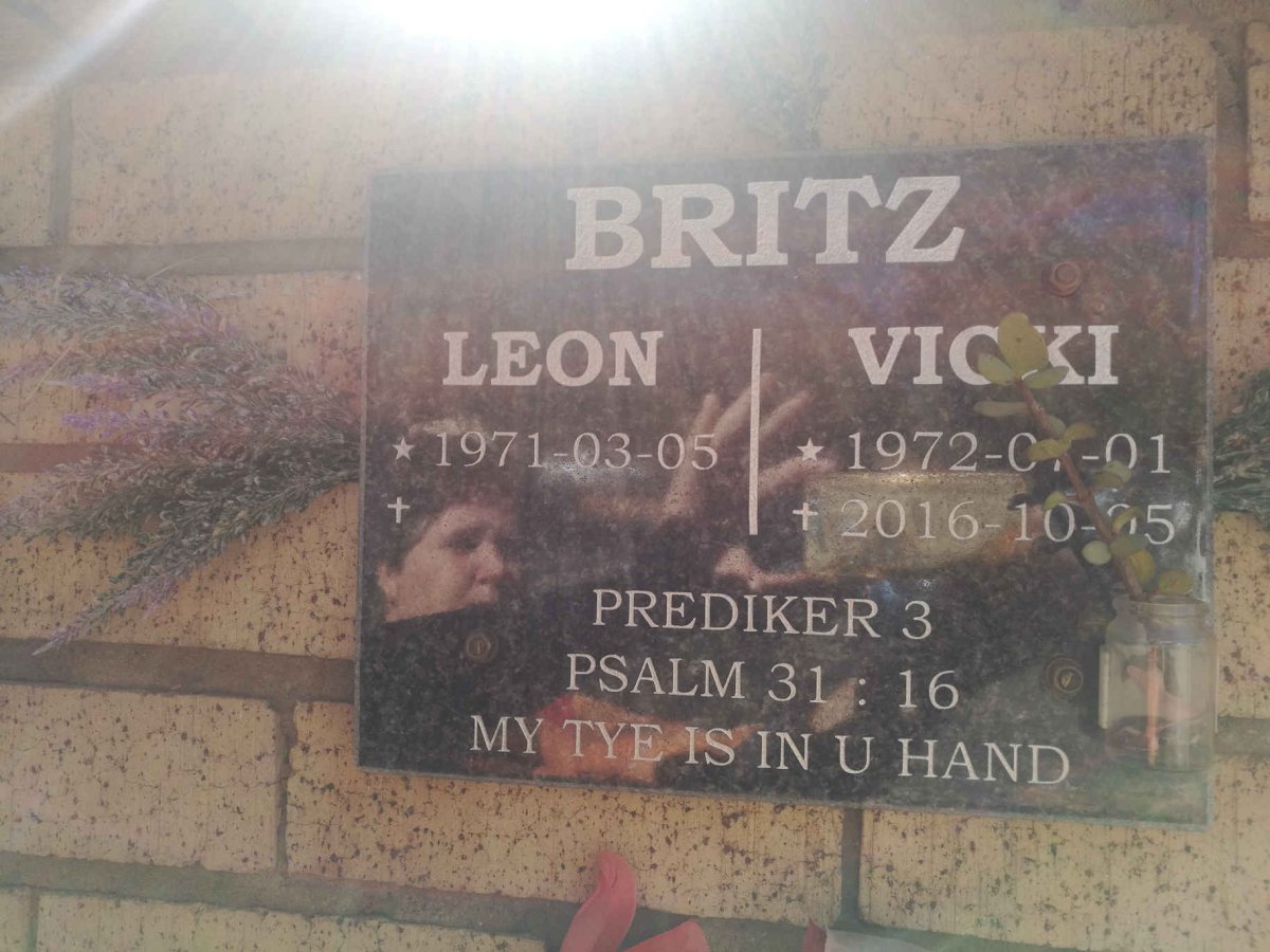 BRITZ Leon 1971- &amp; Vicki 1972-2016