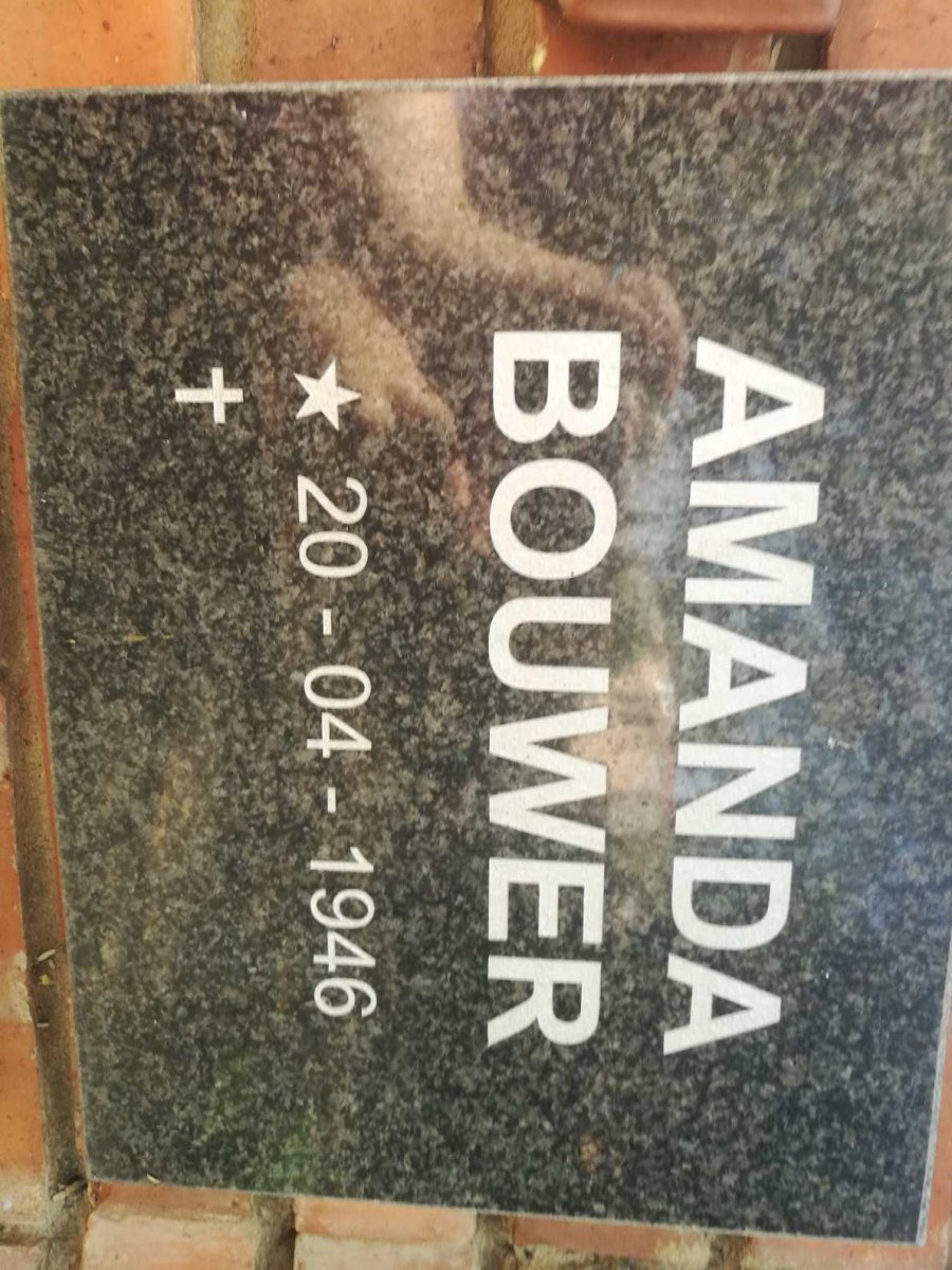 BOUWER Amanda 1946-