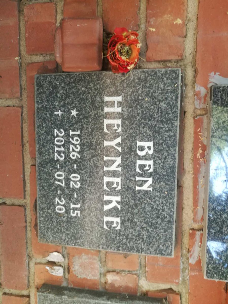 HEYNEKE Ben 1926-2012
