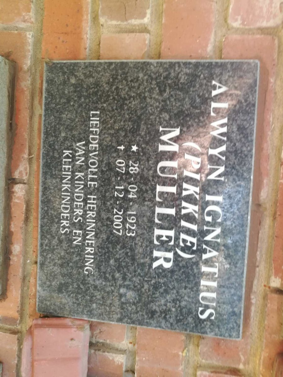 MULLER Alwyn Ignatius 1923-2007