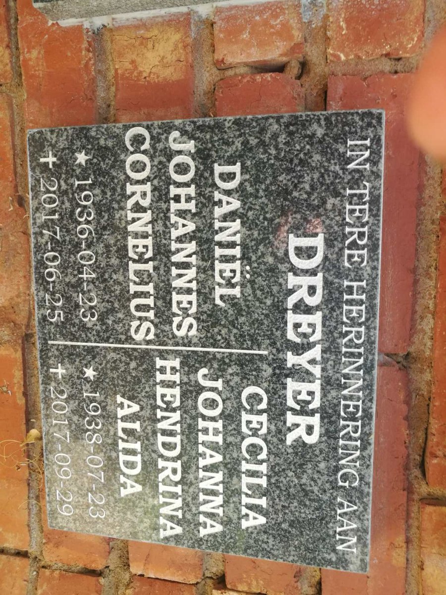 DREYER Daniël Johannes Cornelius 1936-2017 &amp; Cecilia Johanna Hendrina Alida 1938-2017