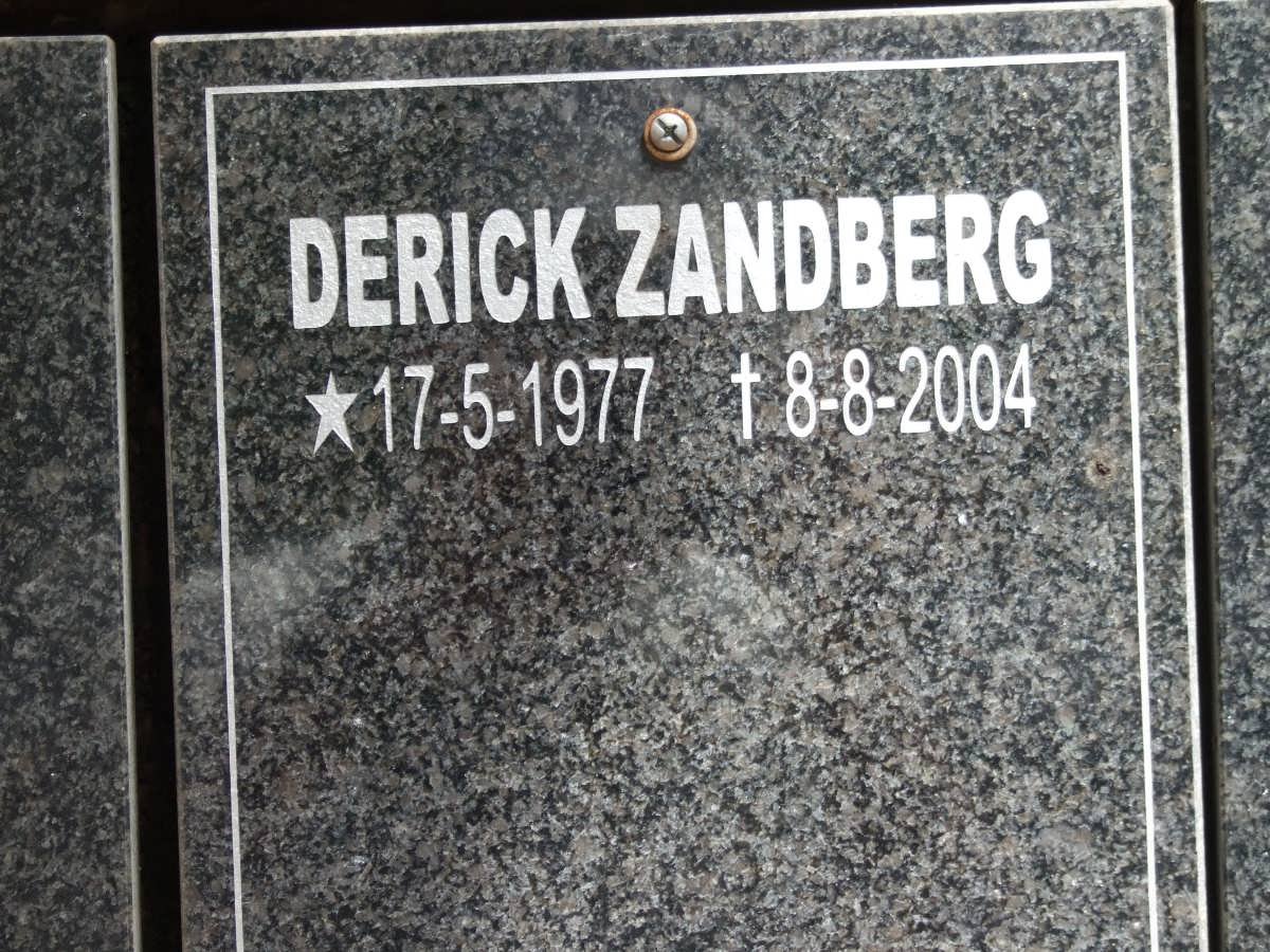 ZANDBERG Derick 1977-2004