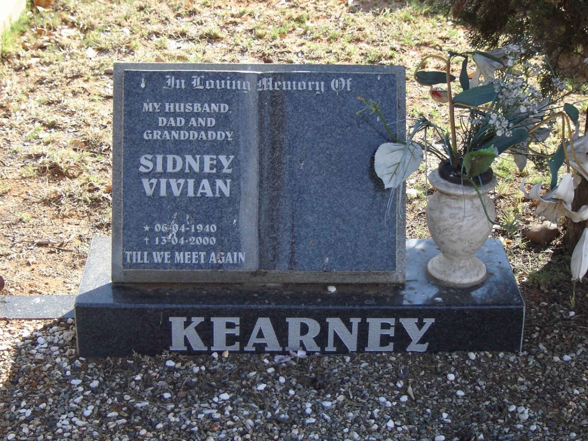 KEARNEY Sidney Vivian 1940-2000