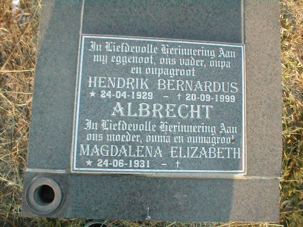 ALBRECHT Hendrik Bernardus 1929-1999 &amp; Magdalena Elizabeth 1931-?