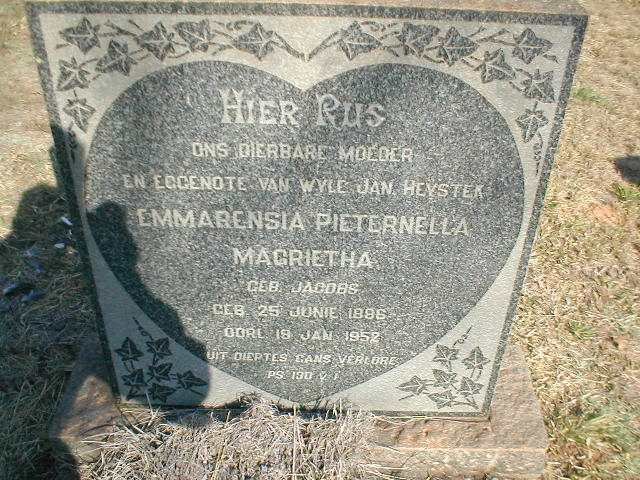 HEYSTER Emmarensia Pieternella Magrietha nee JACOBS 1896-1952