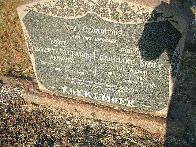 KOEKEMOER Lodewyk Stefanus Jacobus 1888-1961 &amp; Caroline Emily WILSON 1892-1942