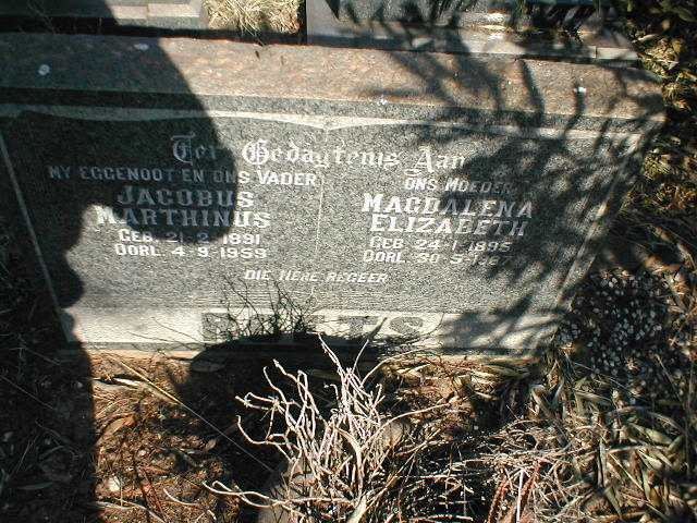 ROETS Jacobus Marthinus 1891-1959 &amp; Magdalena Elizabeth 1895-1987