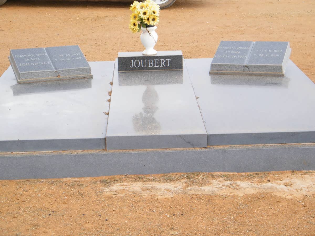 JOUBERT Johannes 1937-2003 &amp; Catharina 1937-2001 :: ROELOFFSE Baltus 1910-2001 :: CLOETE Martina Jacoba 1910-2002