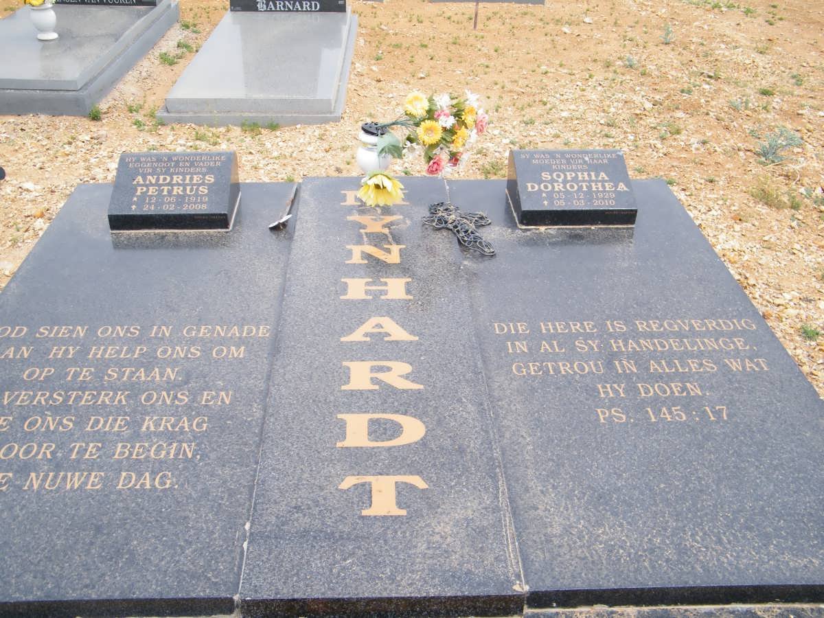 MYNHARDT Andries Petrus 1919-2008 &amp; Sophia Dorothea 1929-2010