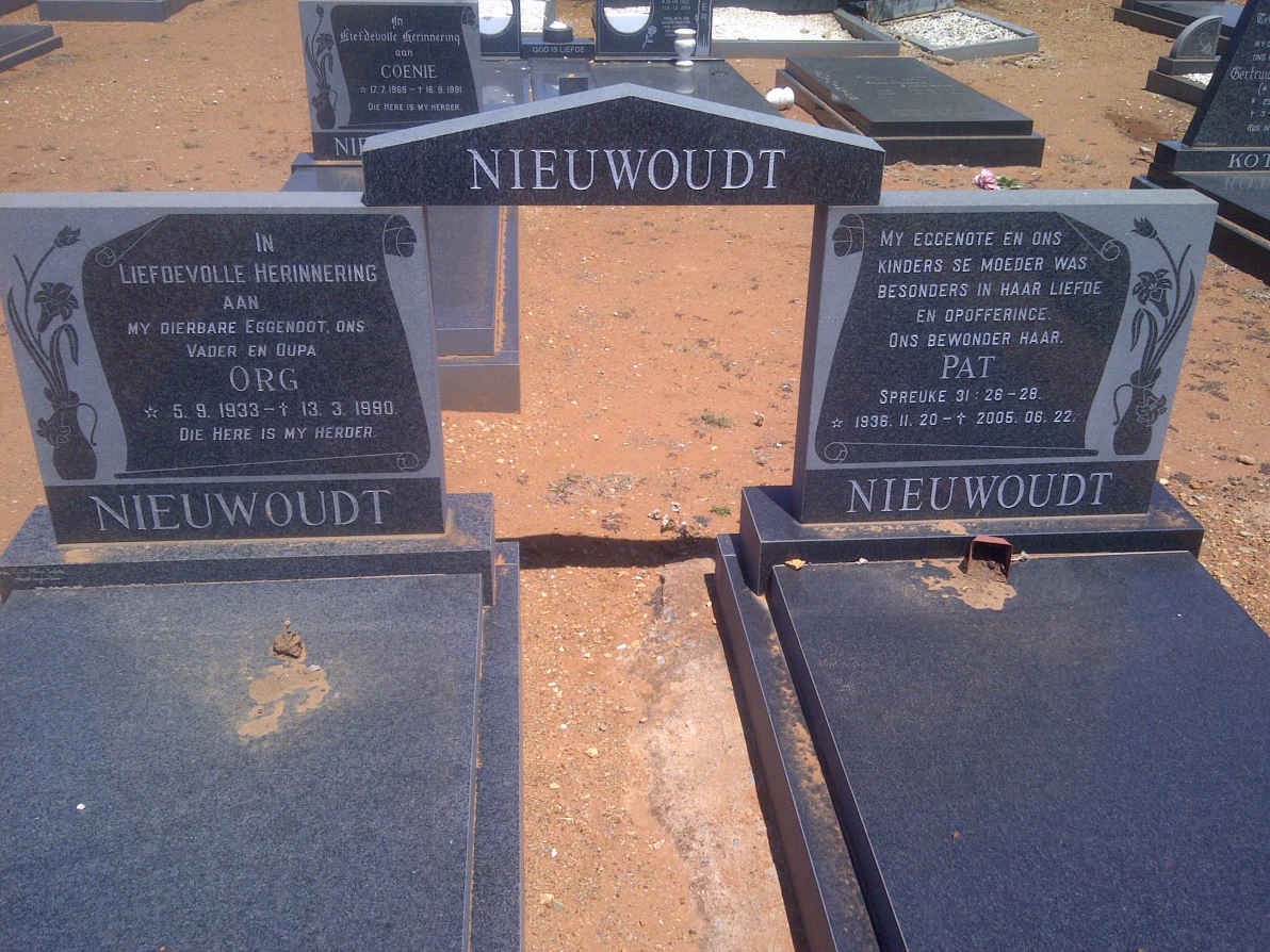 NIEUWOUDT Org 1933-1990 &amp; Pat 1936-2005