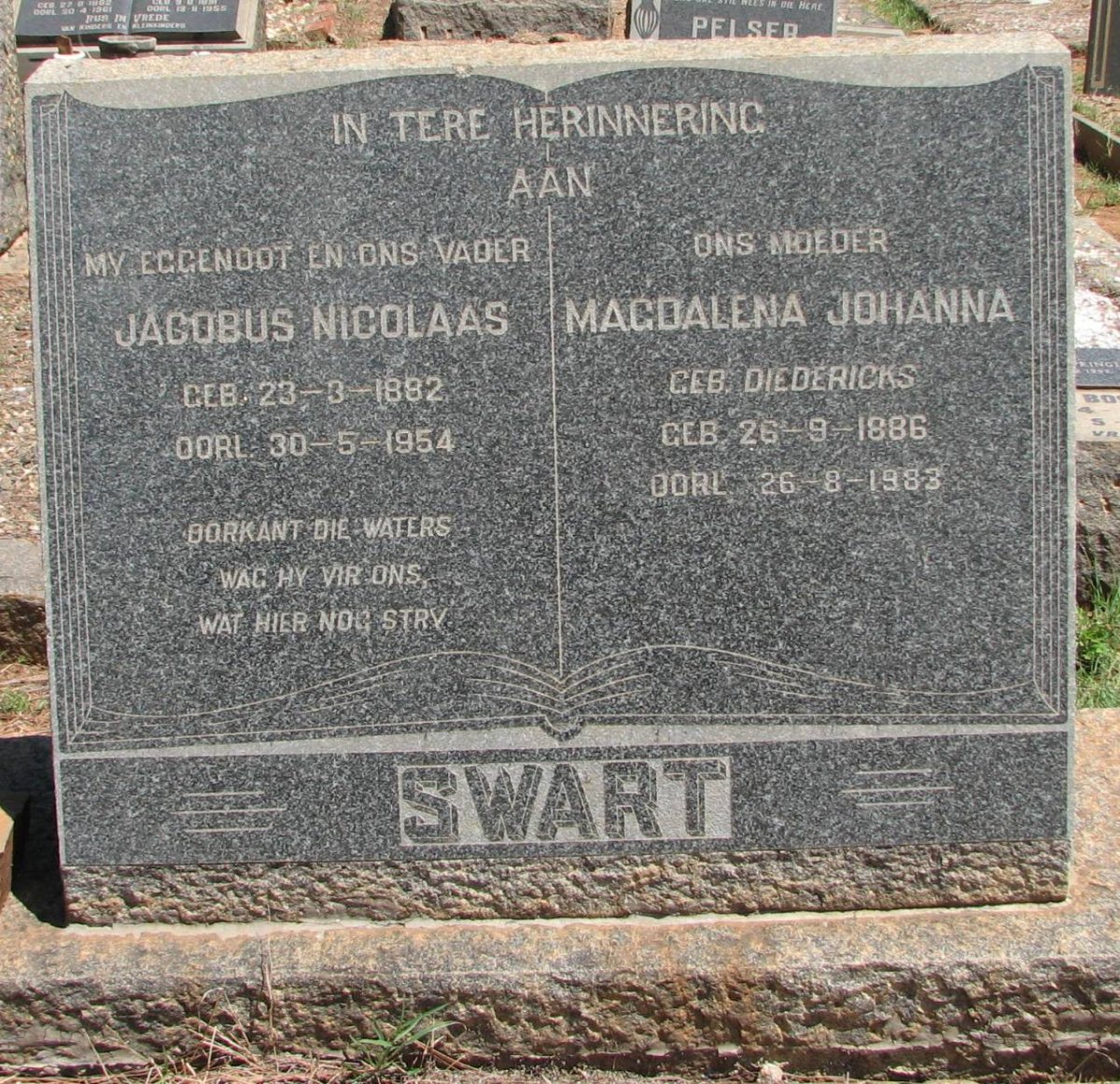 SWART Jacobus Nicolaas 1882-1954 &amp; Magdalena Johanna DIEDERICKS 1886-1983