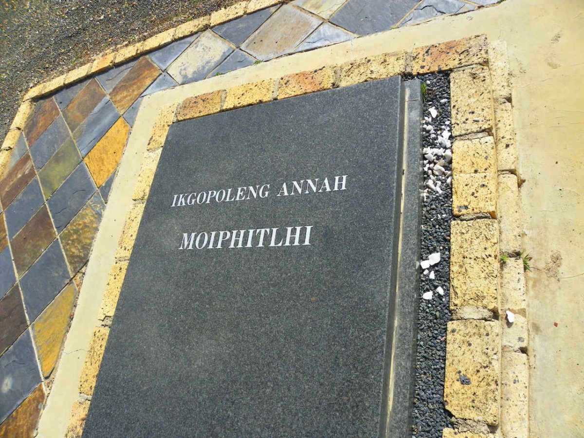MOIPHITHLI Ikgopoleng Annah